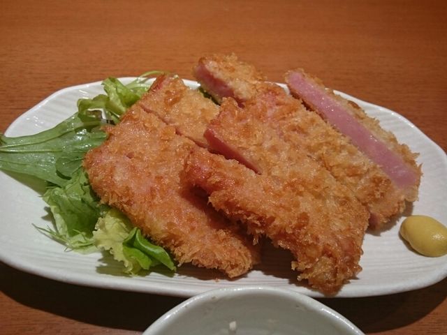 揚げたてのハムカツ_馬力 錦糸町北口店 やきとり