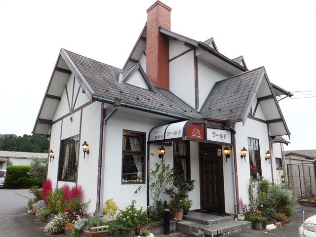 小さいですが、かわいいお店_ワールド