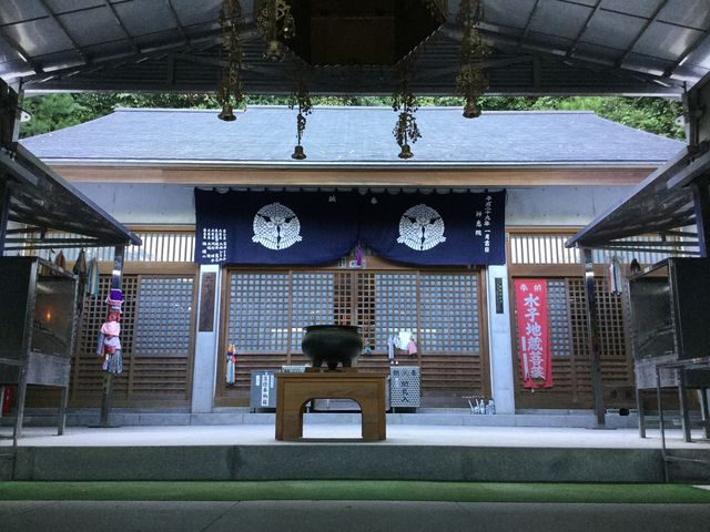 第68番札所 神恵院