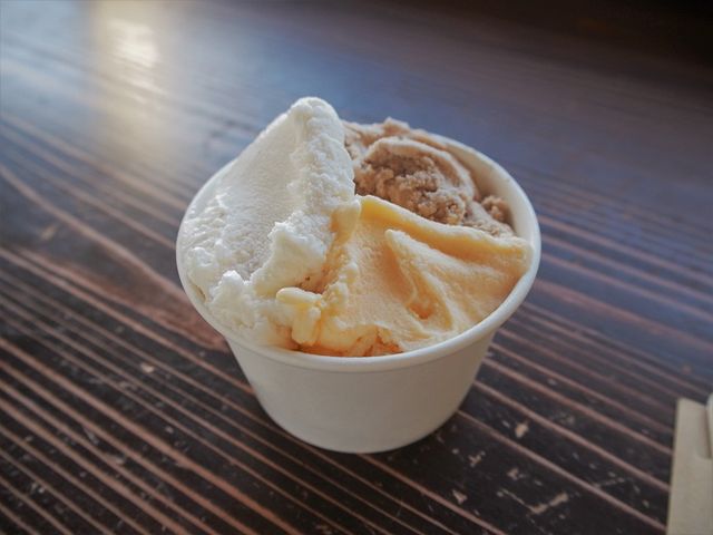 トリプル450円_GELATERIA らぐるぽ