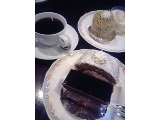 ケーキ4_ラ・ピュルテ
