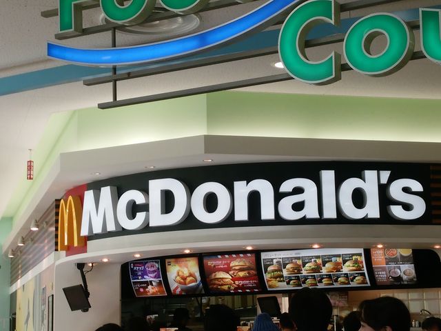 マクドナルド_マクドナルド甲子園イトーヨーカドー店(McDonald’s)