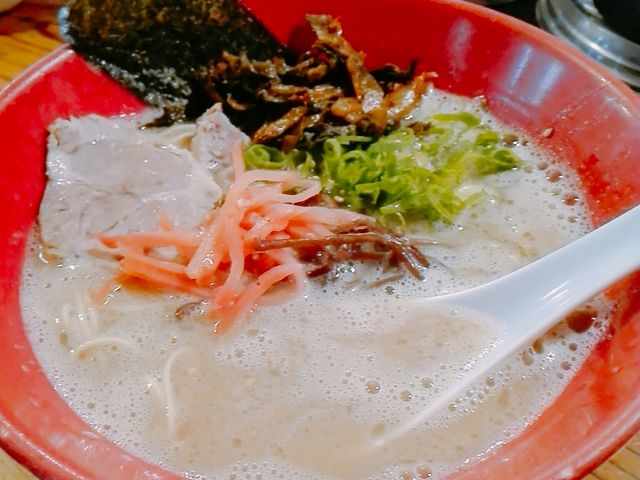 ラーメン_元祖長浜 大学ラーメン