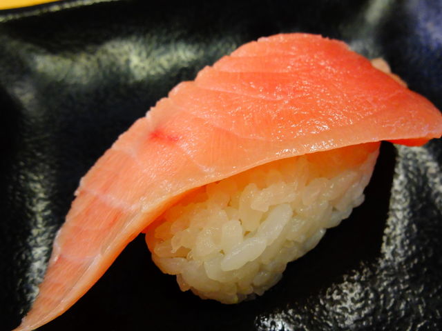 得ネタ中とろ_スシロー 鶴見店