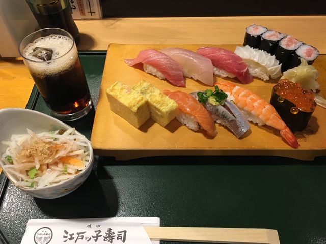 お寿司はもちろんだけど、梅ドレッシングのサラダもとても美味しかった_成田江戸ッ子寿司 開運ビル店