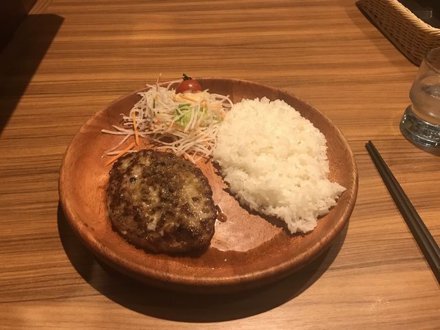 レギュラーバーグディッシュ_びっくりドンキー宝塚店