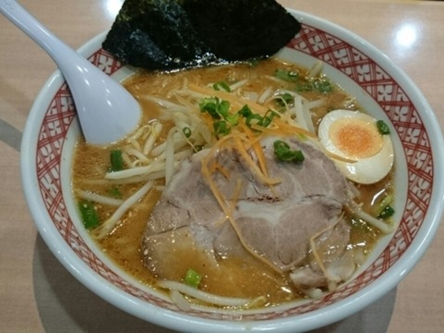 もやしたくさん!_めん丸竜王店