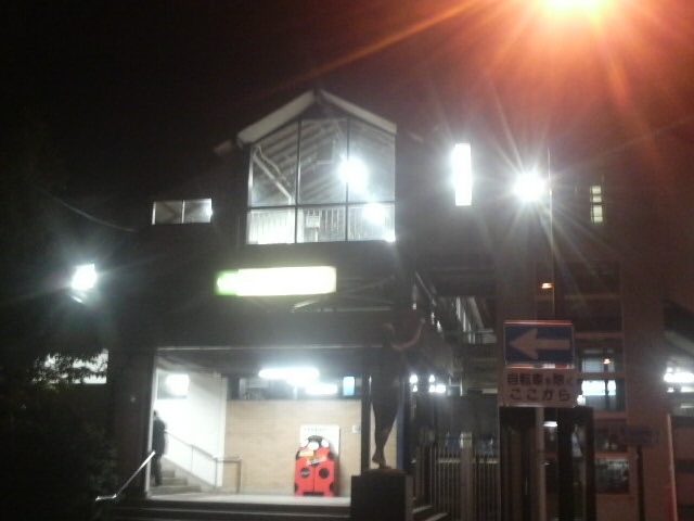 早朝の寒川駅_JR寒川駅