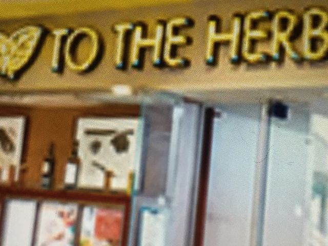 トゥーザ、ハーブス_トゥ・ザ・ハーブズ なんばパークス店