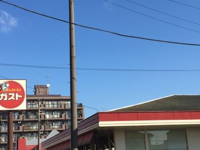 綺麗なお店です。_ガスト 相武台店
