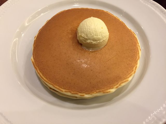 パンケーキ_ロイヤルホスト西灘店