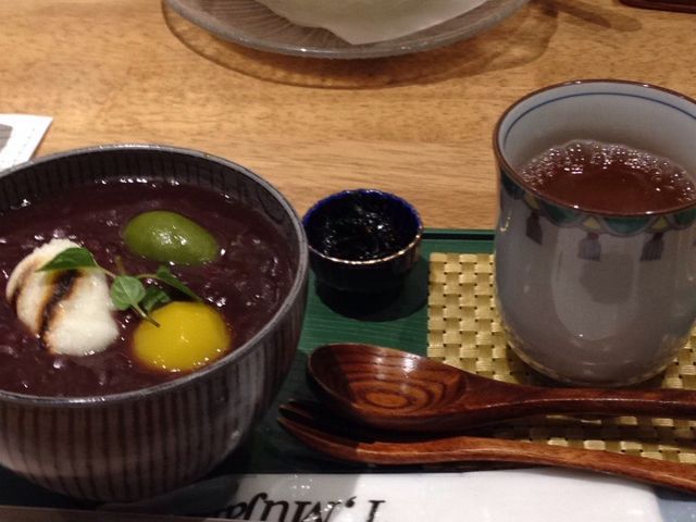 ぜんざいも追加で注文_天文館むじゃき