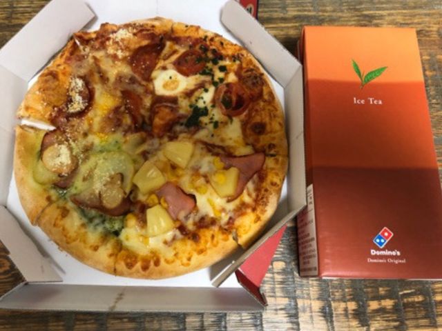 ピザはMは小ぶり!_宅配ピザのドミノ・ピザ 川口店(Domino’s)