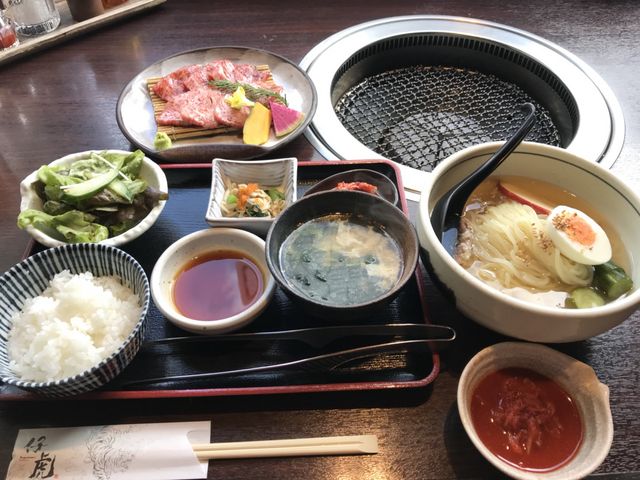 ランチ_仔虎