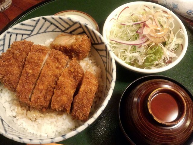 がっつり食べた_志多美屋本店