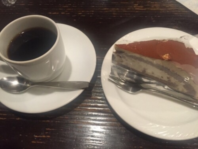 ケーキセットです。_スカイ