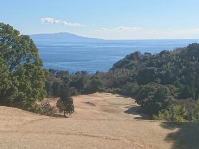 相模湾を一望_川奈ホテルゴルフコース