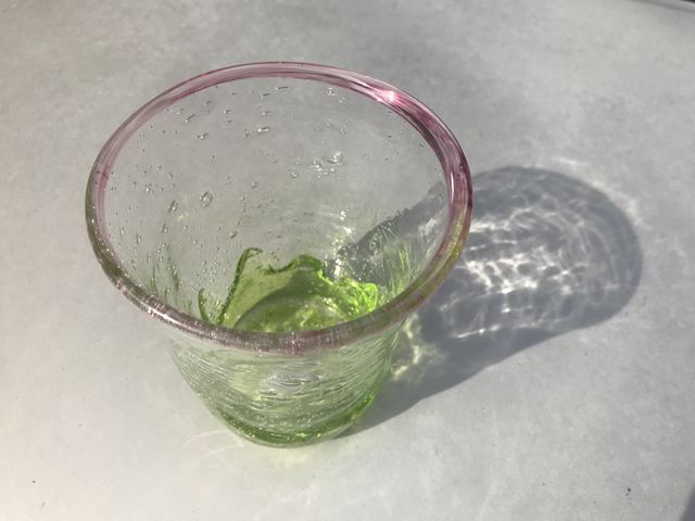 グラスの底にも文字入れできます_主基(SUKI)グラススタジオ