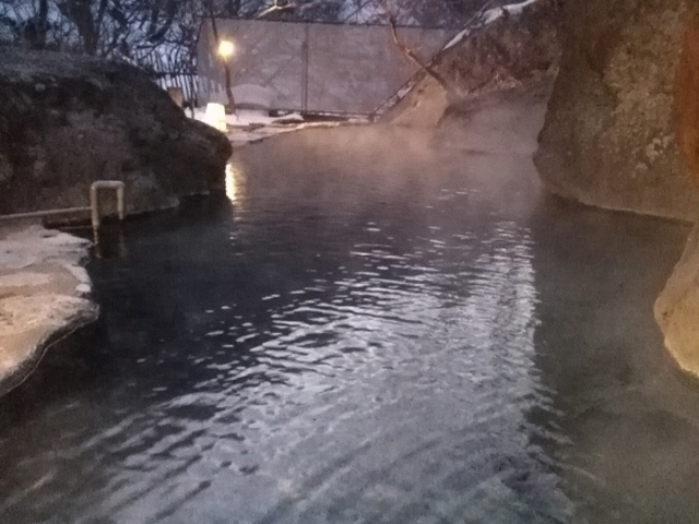夕方の大露天風呂_松川渓谷温泉