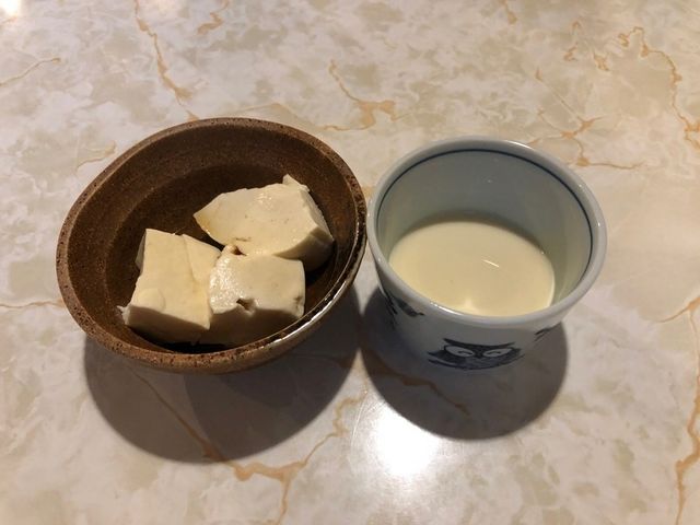 豆腐と豆乳_島とうふ屋