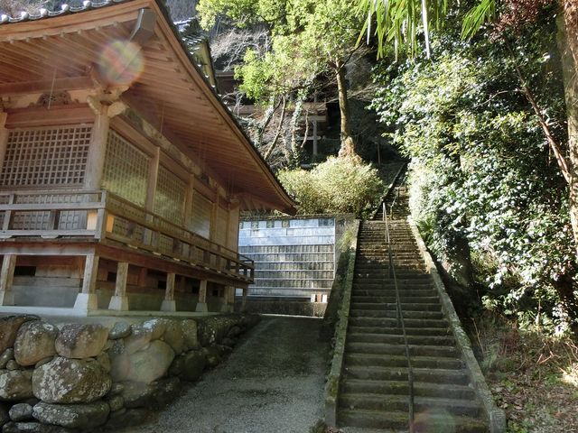 石段_鷹栖つり橋公園