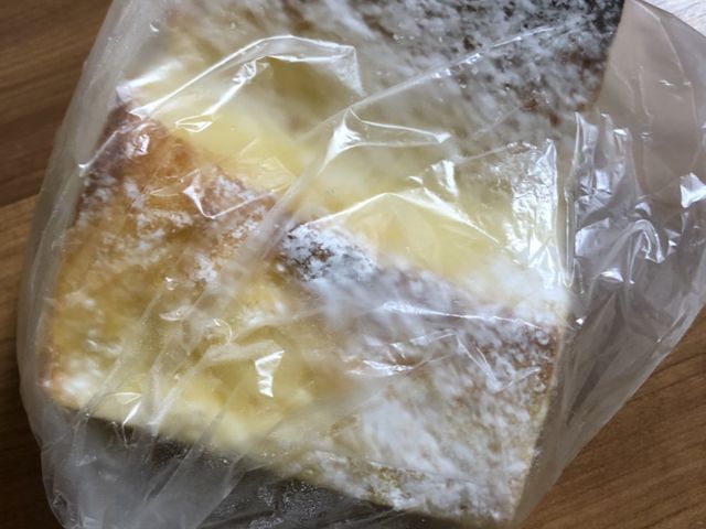 のこぎりパン_ベーカリーカフェ レンガ