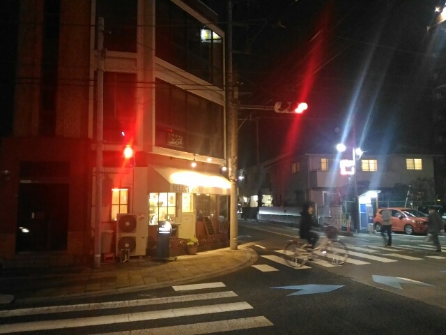 夜の外観_SELECT