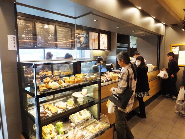 店の様子_スターバックスコーヒー EXPASA御在所サービスエリア(上り線)店