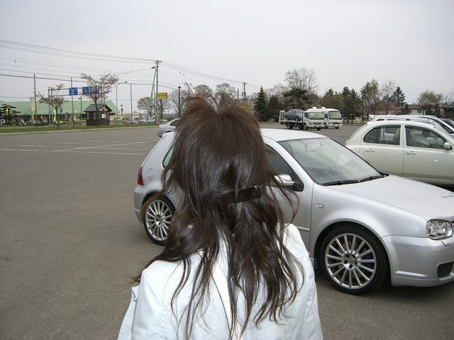 広い駐車場_砂川ハイウェイオアシス館