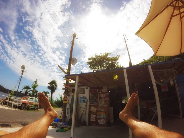 海外のビーチにあるようなビーチハウス。ここが受付場所です。_WHITE BEACH - 白ヶ浜海水浴場 -