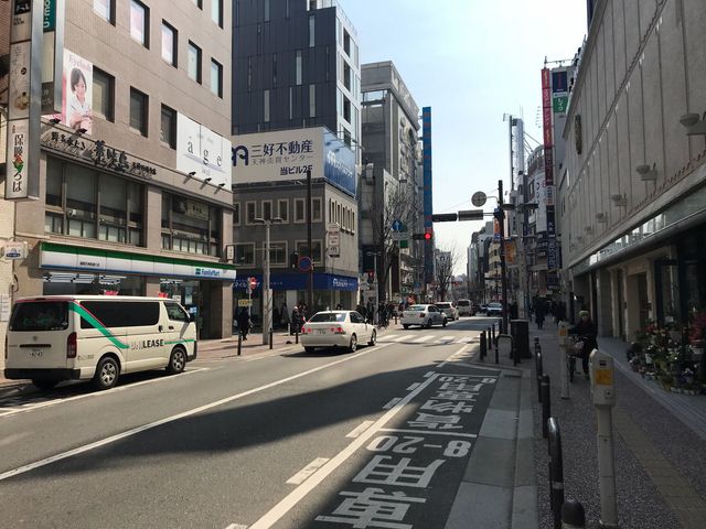 明治通り付近の天神西通り_天神西通り