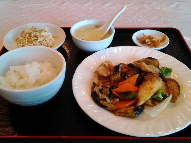 ナス・ピーマン・ジャガイモ・豚肉炒めです_晴晴飯店 イオン臼井店