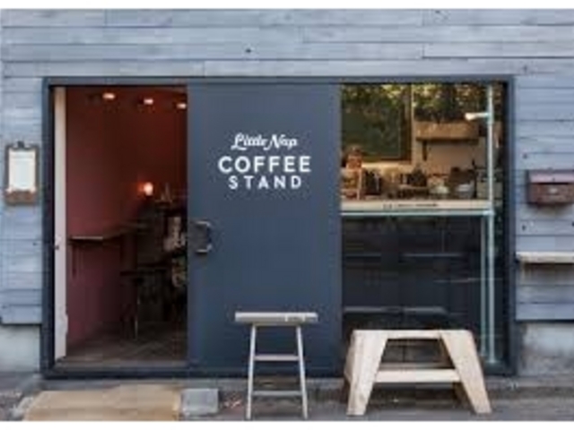コーヒースタンド駅前_コーヒースタンド駅前