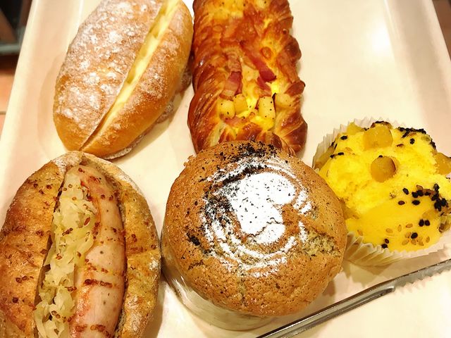 夫の好みも聞きつつ5つ購入_ポンパドウル イオンモール橿原アルル店
