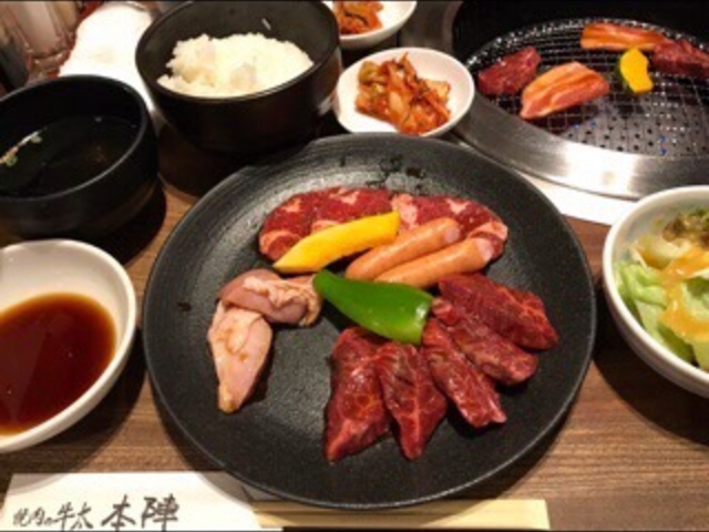 冷麺付き_焼肉の牛太 本陣 LINKS UMEDA店