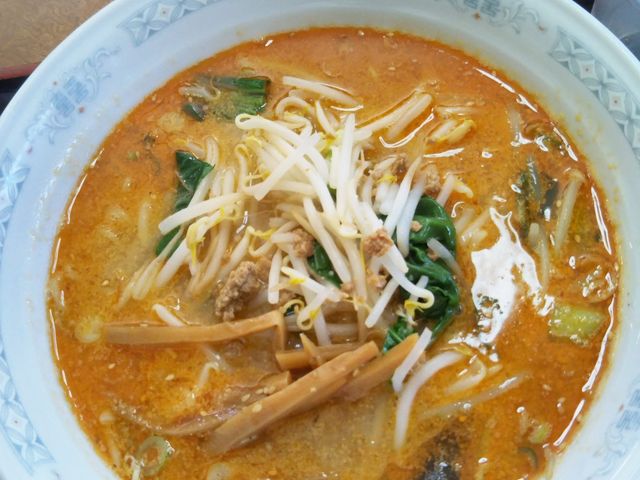 胡麻味噌ラーメン_覇龍