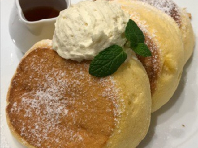 ノーマルパンケーキ_幸せのパンケーキ 梅田店