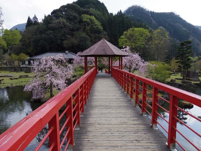 東屋_渓石園