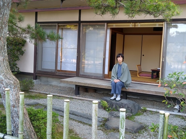 遊歩道から見た部屋_文珠荘