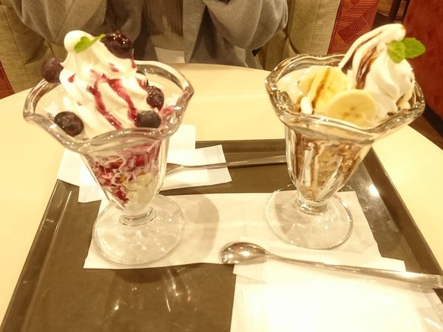 ワンコインのパフェ!_サンマルクカフェ イオン札幌発寒ショッピングセンター店