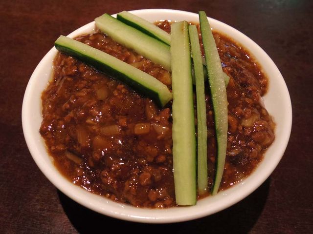 ジャージャー丼_中国料理 隨園