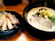 kellyさんのとんこつラーメン博多風龍 新宿東口店の投稿写真1