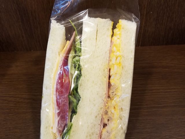 具だくさん_ニキベーカリー 西葛西店