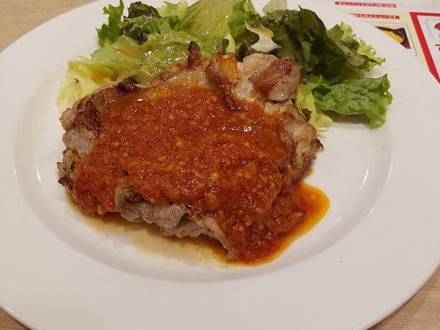 柔らかく美味しいチキン_ガスト秋葉原昭和通店