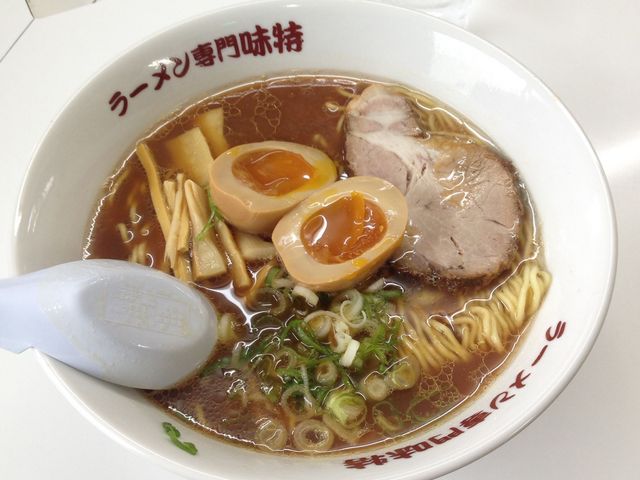 味特_ラーメン専門 味特 豊岡店