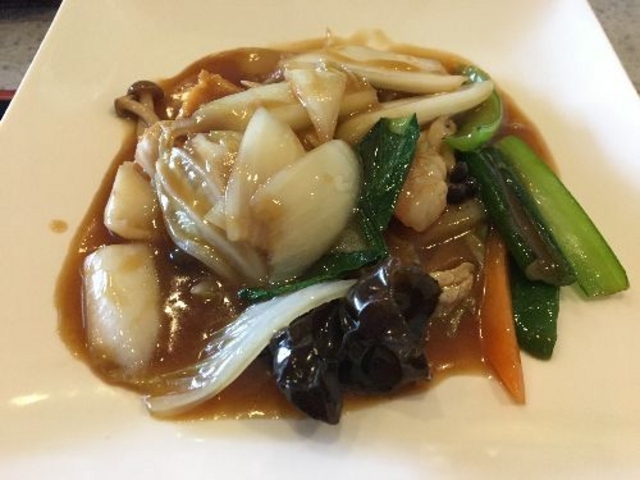 ランチ_明宝飯店