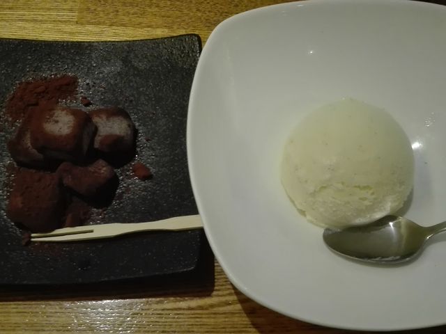 アイスは大きいけれど、チョコはちょこっと でも、美味しかった_旬鮮酒場天狗船橋店