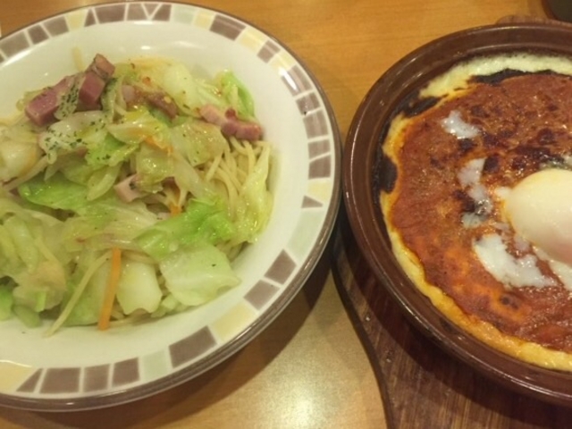 パスタとドリアです。_サイゼリヤ白金高輪店