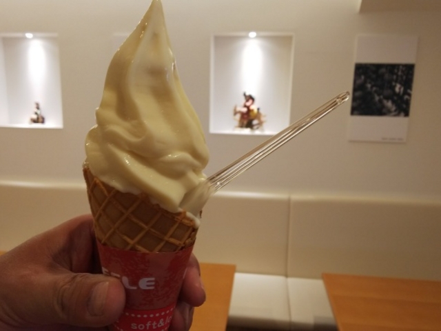 栗ソフト。_信州・里の菓工房
