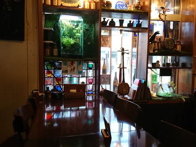 店内_読谷ダイニング ちゃかし家